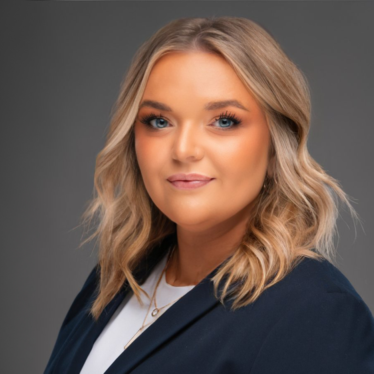 Julia Watts, Sr. Operations Manager | Hygenix, Inc.